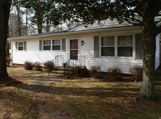 226 Fleetwood Ave, Waverly, VA 23890