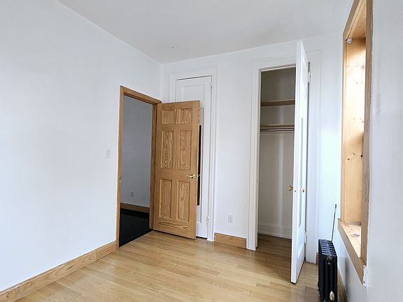 5th image of 25-03 30th Ave #3L