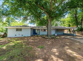 904 Richard St, Hot Springs, AR 71913