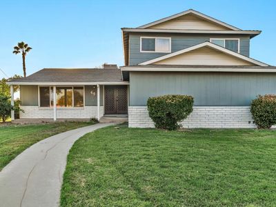 49 Vine St, Lemoore, CA, 93245