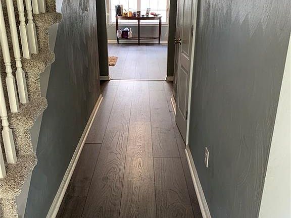 3rd image of 704 Rocky Run Ct