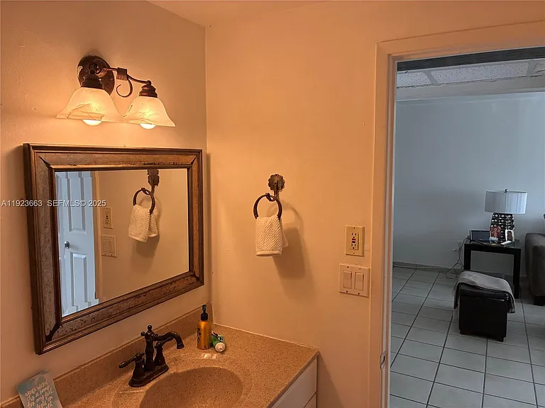 400 Kings Point Dr #1522 — Photo 10