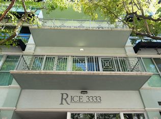 3333 Rice St APT 202, Miami, FL 33133
