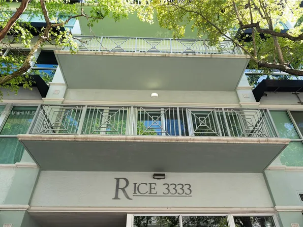 3333 Rice St APT 202, Miami, FL 33133