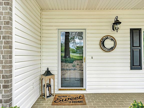 5th image of 120 Stonelea Dr