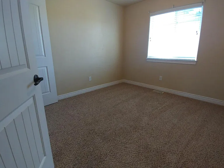 592 Sunflower Rd #TOWNHOME — Photo 13