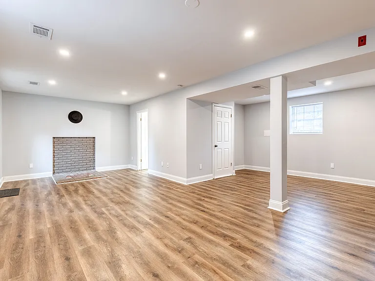 617 Oak Ln — Photo 19