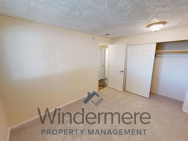 1910 J St #103 — Photo 10