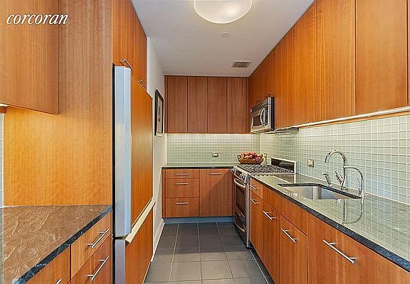 4th image of 11 E 29th St APT 45B