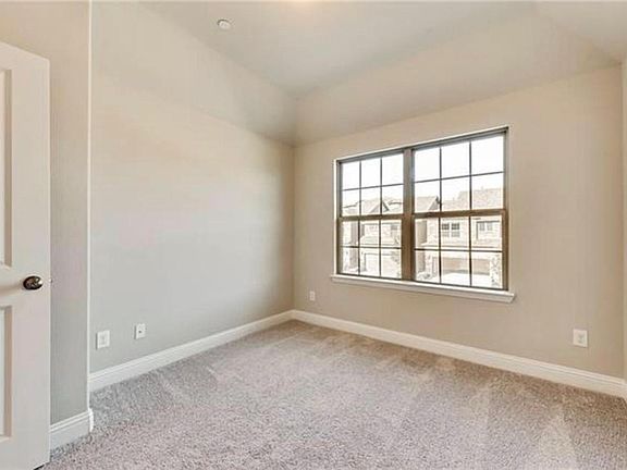 2nd image of 6405 Hermosa Dr