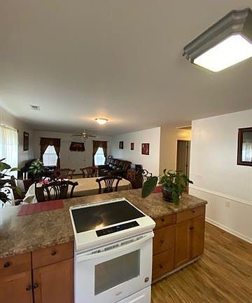 4th image of 13422 Homewood Dr