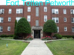 5200 N Capitol St NW APT 1, Washington, DC 20011