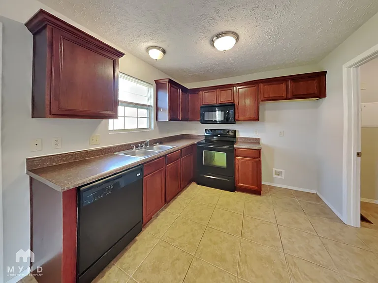 1269 S Rome Ave — Photo 9
