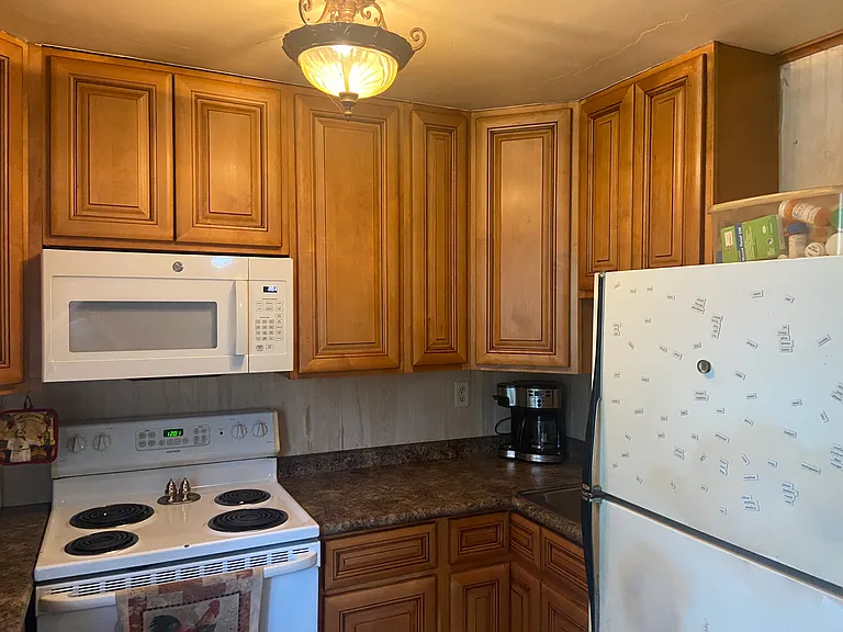 4607 Perry Ave — Photo 5