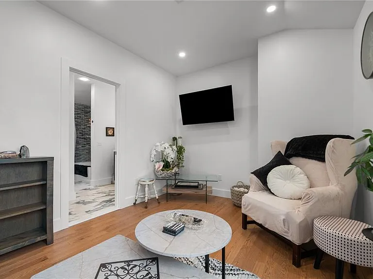 97 Eustis Ave #2 — Photo 17