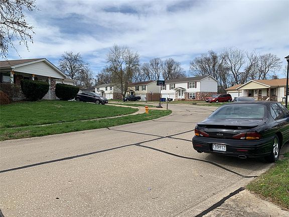 4th image of 2213 Larbrook Dr