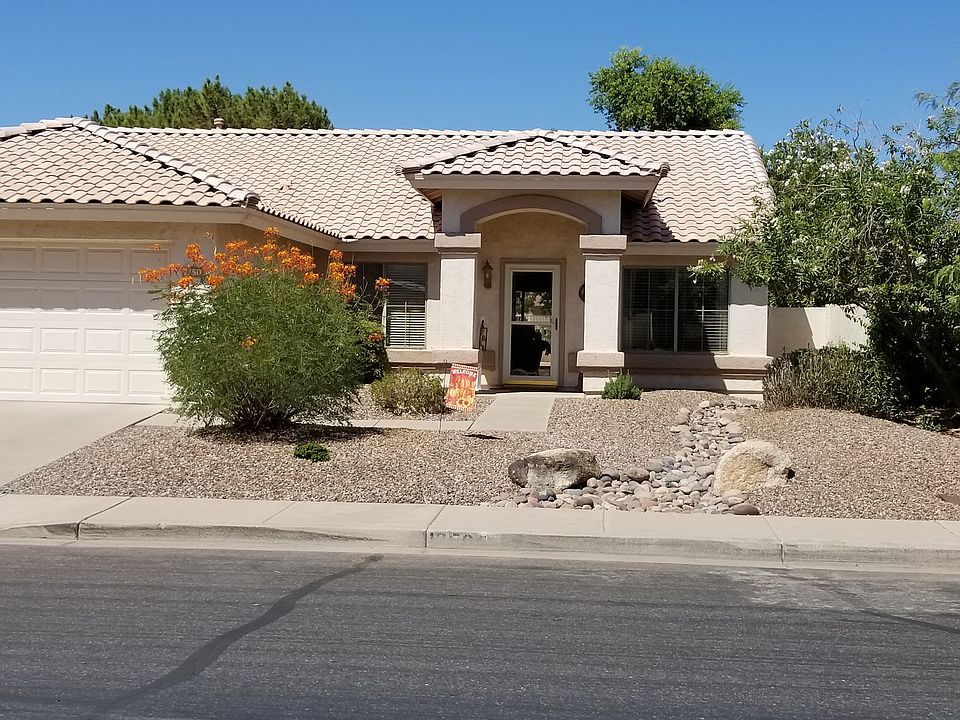 1st image of 1350 W Canary Way