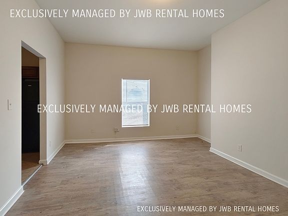 4th image of 3317 Plum St