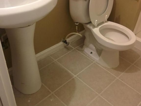 2nd floor Bath