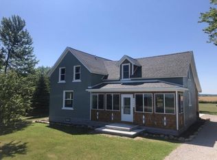 2564 Grindstone Rd, Port Austin, MI 48467