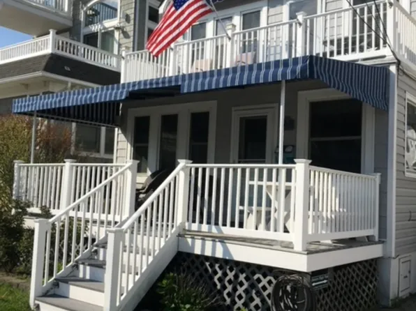25 52nd St Floor 1, Sea Isle City, NJ 08243