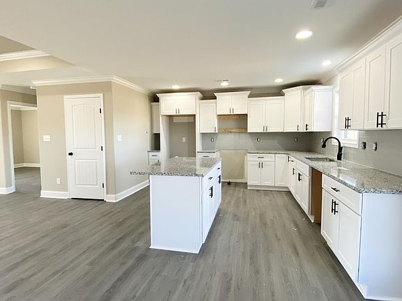 5th image of 1711 Millstone Dr Lot 80