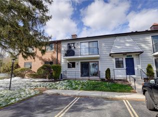 1 High Gate Trl APT 2, Fairport, NY 14450