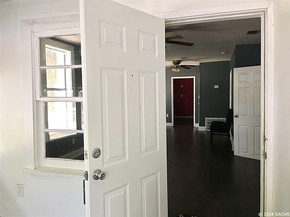 4th image of 2035 NW 31st Pl