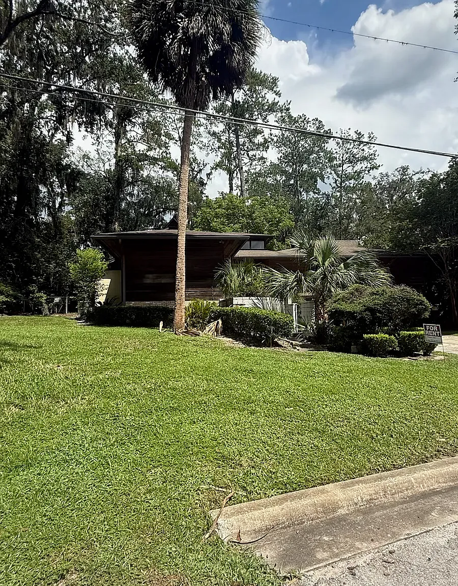 3 bed, 2000 sqft, $2,800 — Photo 4