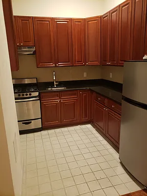 Rented by Mallory Management Corp | media 8