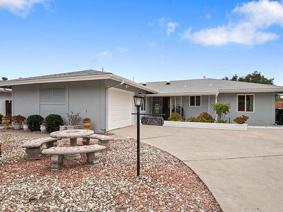 5th image of 17061 Acena Dr