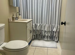 12 E Shelby St #F, Worcester, MA 01605