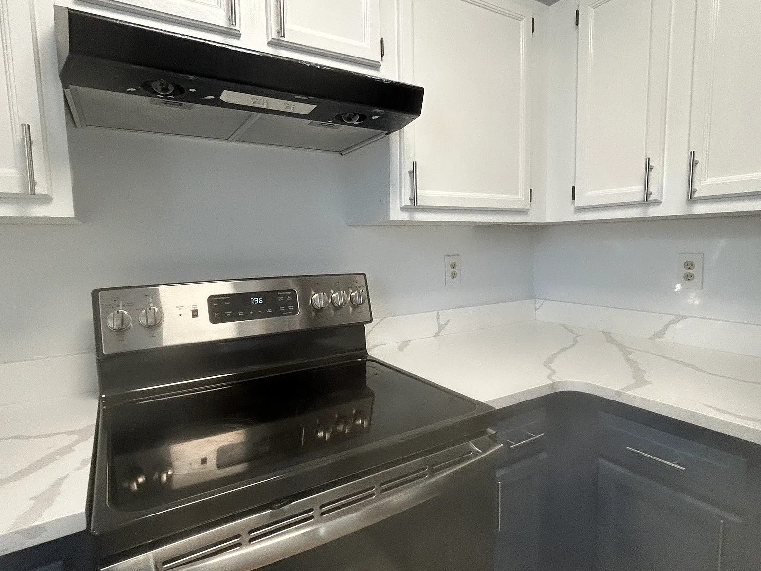 177 Jonathan Dayton Ct — Photo 2