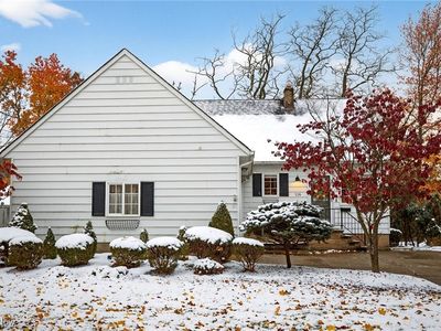 116 Forest Dr, Bedford, OH, 44146