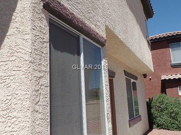 4th image of 10816 Avenzano St