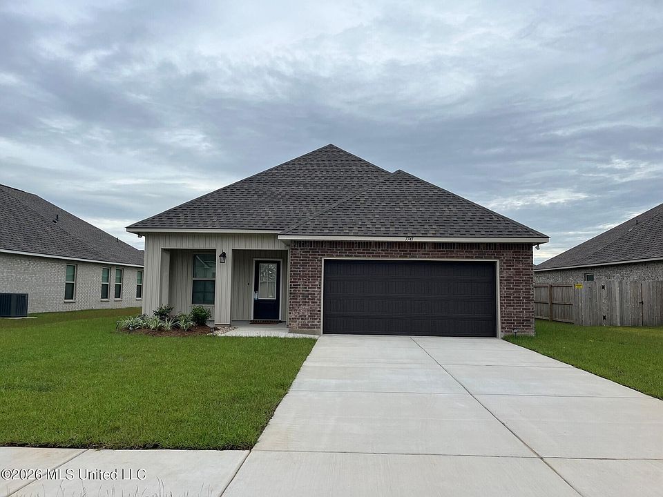 1st image of 7741 Claymont Cir