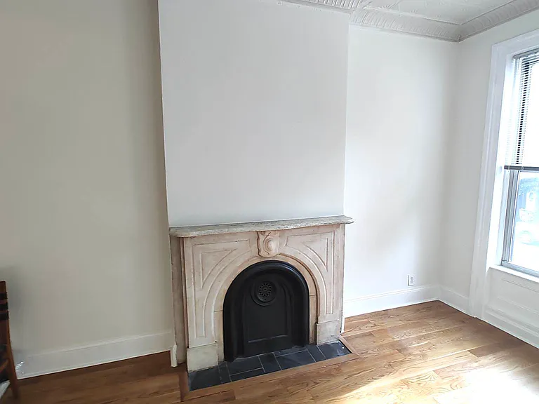 593 Vanderbilt Ave #A — Photo 3