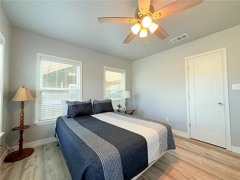 455 Louisiana Ave — Photo 21
