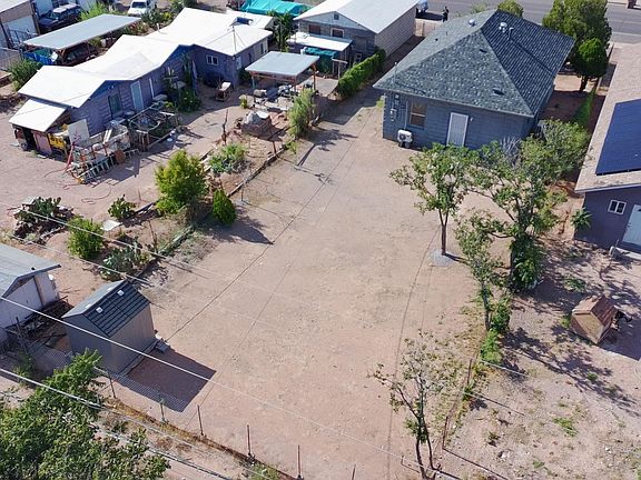 4th image of 653 E 18th Street