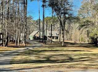 61 Woodland Dr, Zebulon, GA 30295