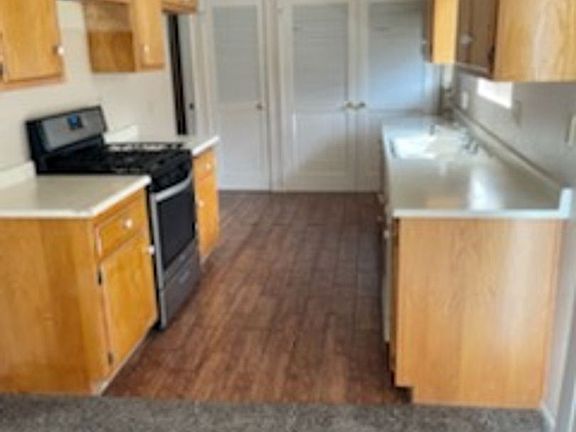 3rd image of 694 Ironwood St #692