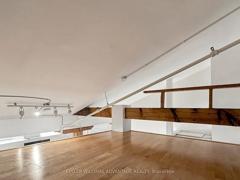 81A Front St E #417 — Photo 14