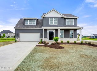 9430 Rockingham Rd, Whitehouse, OH 43571