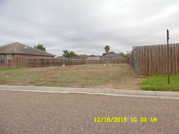 4th image of 3014 Paradise Ave