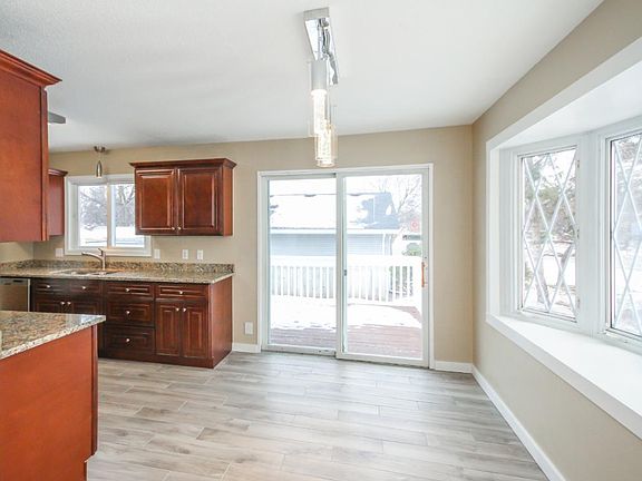 3rd image of 2205 7th Ave E