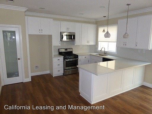 2nd image of 27402 Dearborn Dr