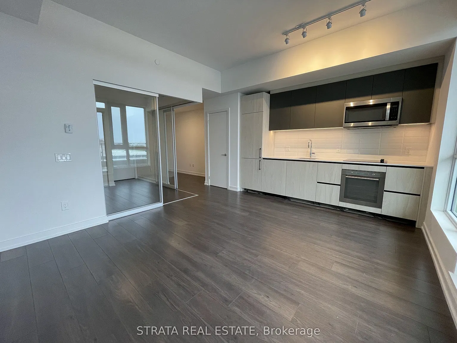 3 bed, $2,500 — Photo 4