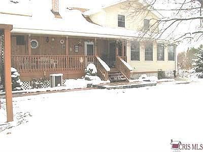 The Inviting Rear Entry