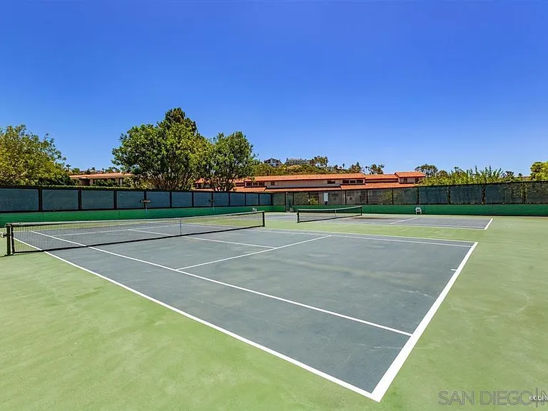 2501 Navarra Dr #114 — Photo 23