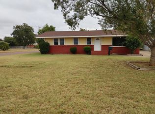 1216 N Thomas St, Altus, OK 73521